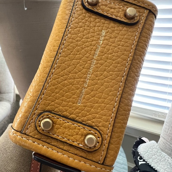 Authentic Coach Mini Rouge Crossbody - Picture 3 of 6